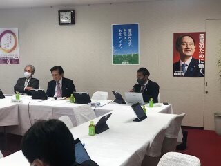 01CE2E9C-3419-4DB1-8D45-0A9418F68198