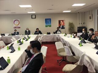 E603B948-5B87-4D61-ABFD-9D90975C34A8