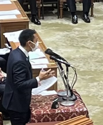 明日の予算委員会では経済産業分野を質問する予定です！