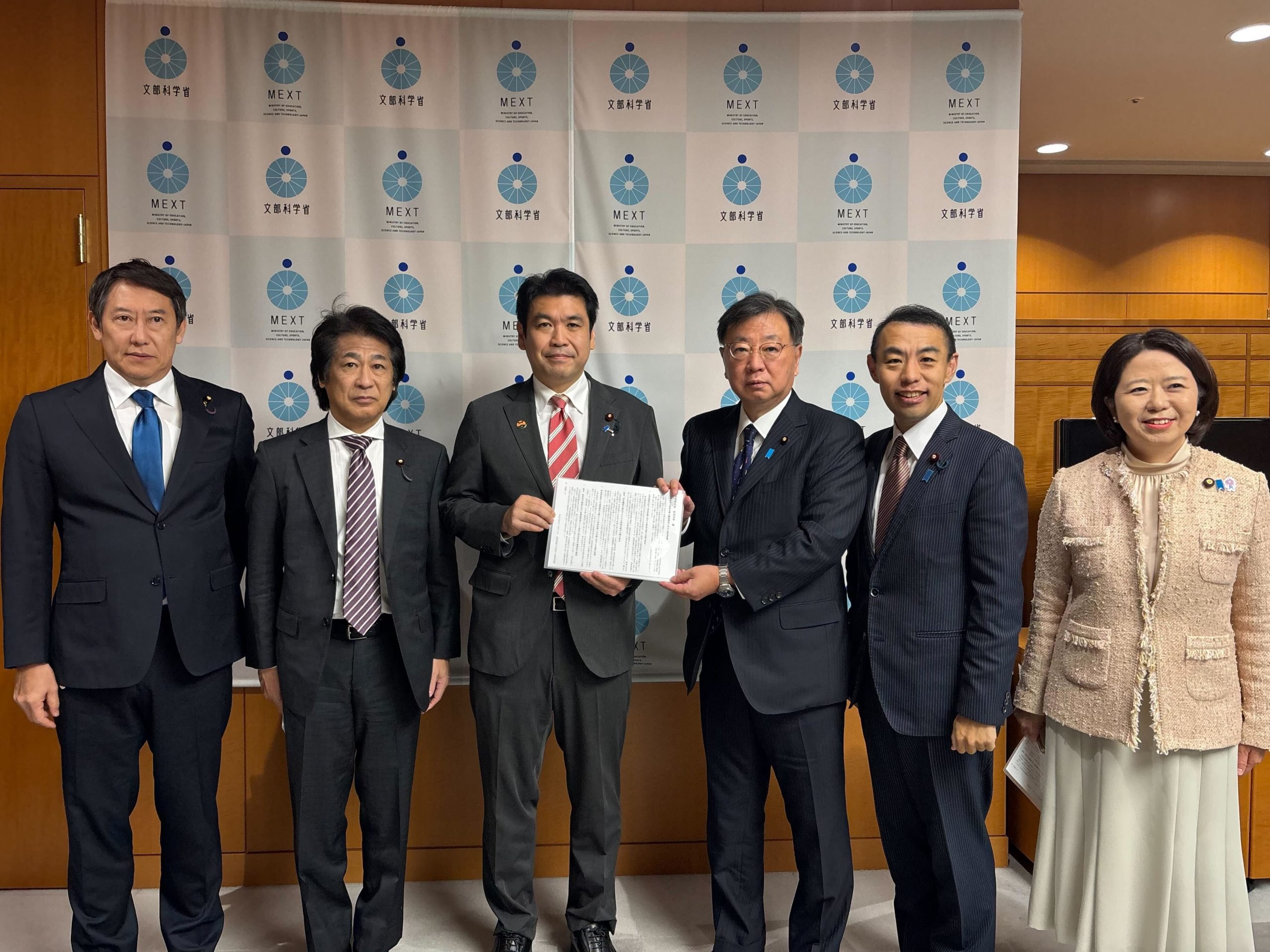 大学病院の経営が危機的状況