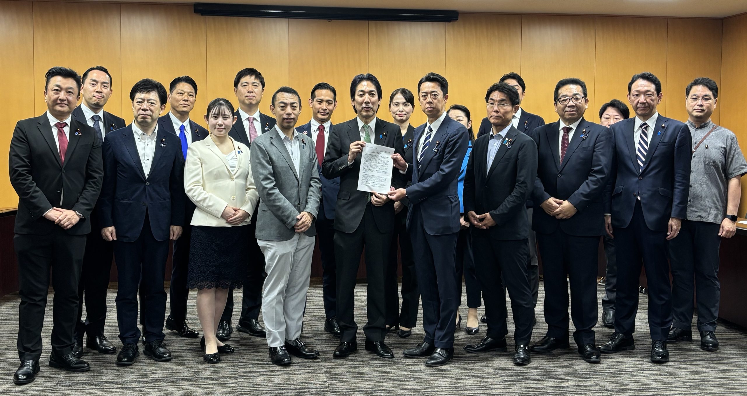 責任ある積極財政の実現に向けて